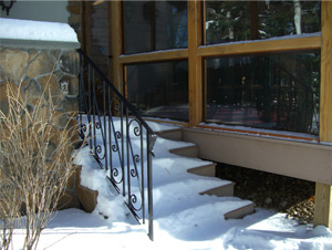 Custom straight iron railing